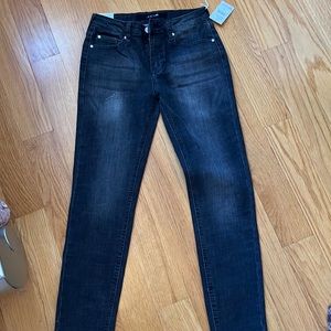 NWT Joe’s Jeans Boys The Raid Skinny Fit Size 10